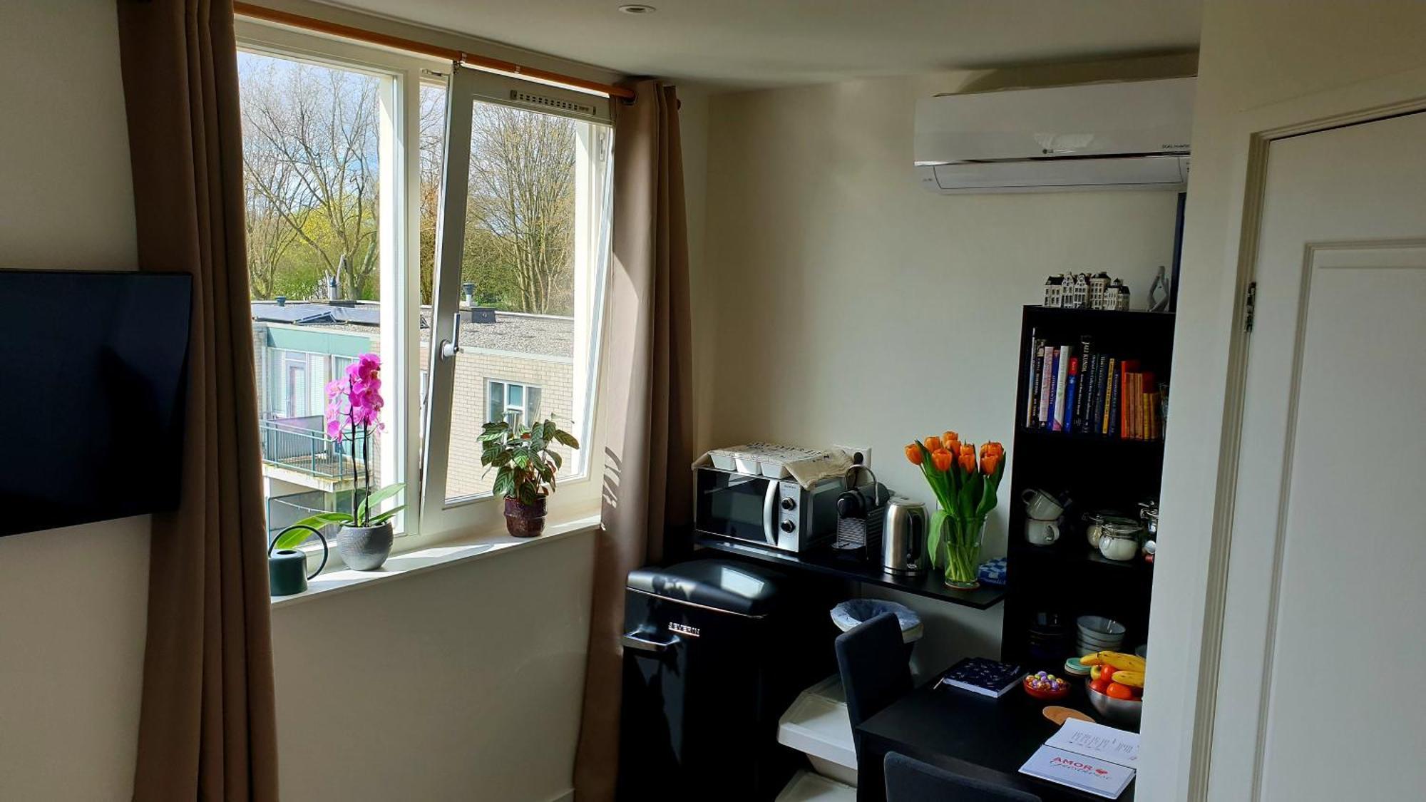 Amor Guesthouse Amsterdam Exterior photo